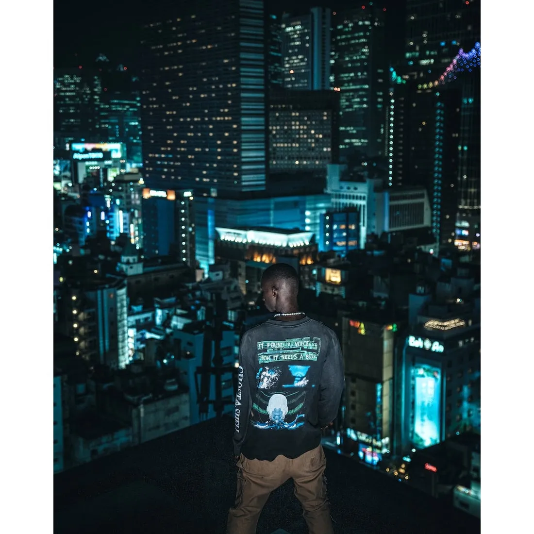 SAINT Mxxxxxx × GHOST IN THE SHELL Ghost in the Shell GS_LS TEE/GITS/BLK Big IP Ghost in the Shell co-branded model Sleeping Motoko Kusanagi Retro distressed long sleeves Washed black S-XL Ready-to-wear Assute dyeing Full-body spray fade/replacement fade Correct accessories Joint LOGO wash mark/main mark/cherub mark Super complex printing replica The drawing/pattern making cycle is very long and the hand graffiti is dirty.